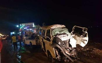 ننشر أسماء 11 مصابًا بحادث انقلاب سيارة في طريق الفيوم الصحراوي