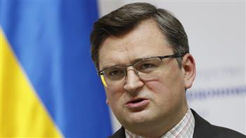   وزير الخارجية الأوكراني: لم يناقش زيلينسكي وماكرون تخلي كييف عن نهجها إلى عضوية الناتو