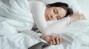 دراسة :  النوم السيء يضاعف ثلاث مرات خطر الإصابة بأمراض القلب ويؤدى للوفاة في العالم