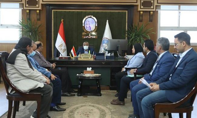 رئيس جامعة جنوب الوادى يستقبل وفد بنك الاستثمار القومي    
