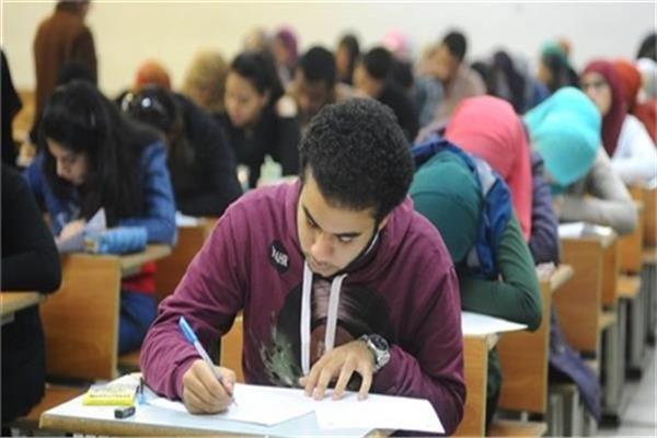 السبت.. فتح باب التظلُّمات بالإدارات التعليميَّة للشهادة الإعدادية بتعليم الجيزة