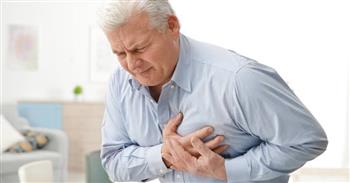   دراسة: الإفراط فى تناول الباراسيتامول يوميًا يزيد خطر الإصابة بنوبة قلبية