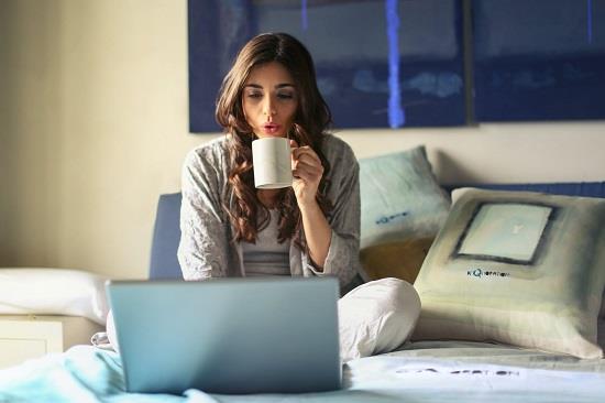 ٤ أخطاء عند إنشاء مساحة للعمل في المنزل 