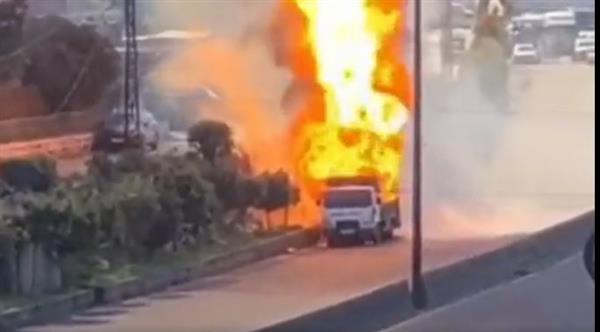 شاهد لحظة انفجار شاحنة محملة بأسطوانات غاز فى بيروت
