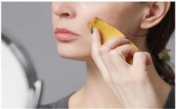 دراسة قشر الموز هو الحل الأفضل لمشاكل البشرة