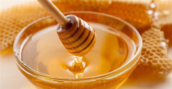 ماذا يحدث لجسمك عند الإفراط في تناول العسل؟ 