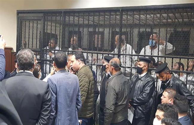 دفاع حسن راتب وعلاء حسانين يصل إلى مقر المحكمة