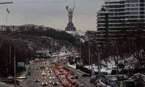   أوكرانيا تقر خطة لإجلاء السكان تحسبا لـ «غزو روسي»