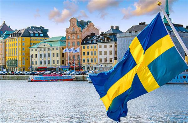 السويد تحث رعاياها على مغادرة أوكرانيا