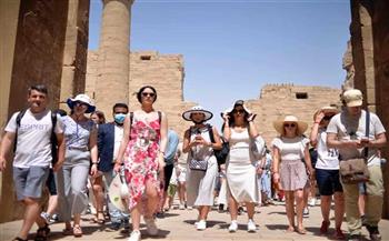   محافظة الأقصر: المناطق السياحية والأثرية تشهد إقبالا كبيرا من السياح
