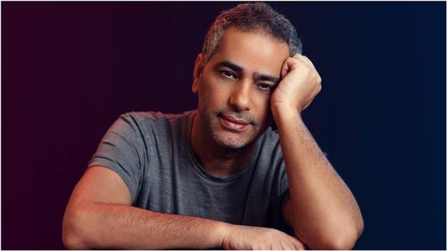 «بجامل ناس» أحدث أغاني فضل شاكر على يوتيوب