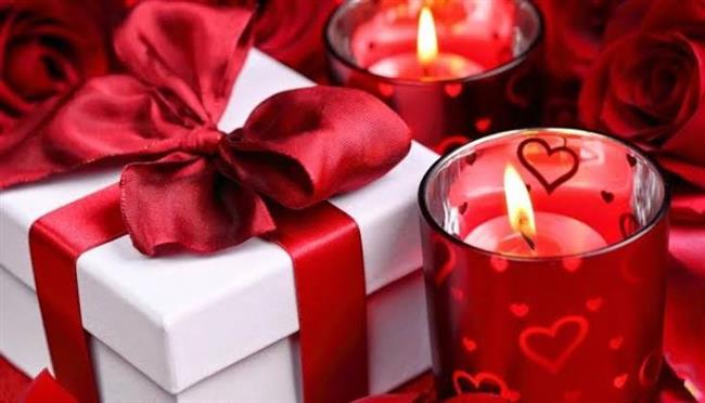 ٤ أفكار هدايا غير تقليدية لعيد الحب