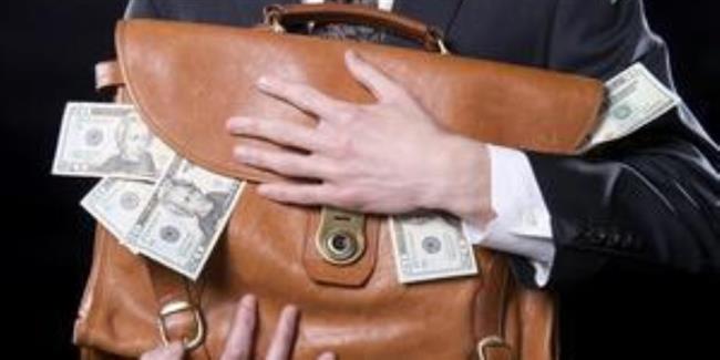 حبس مسئول مخزن لاختلاسه ٢ مليون جنيه 
