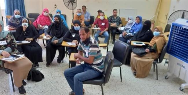 «تعليم الوادي الجديد»: استمرار تدريب معلمات الصف الأول الثانوي الفني بمنظومة الجدارات