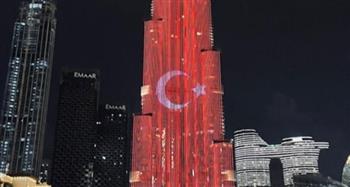   الإمارات.. إنارة برج خليفة بلون العلم التركي استعدادا لاستقبال أردوغان 
