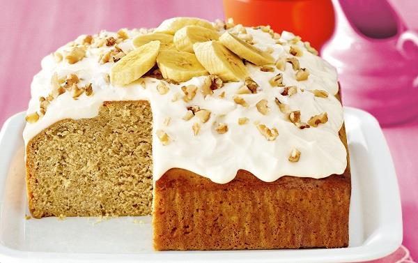 في 5 دقائق.. طريقة تحضير كيكة الموز الهشة 