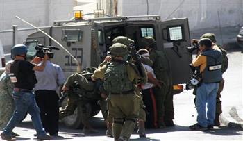 الاحتلال الإسرائيلي يعتقل 18 فلسطينيا في الضفة الغربية