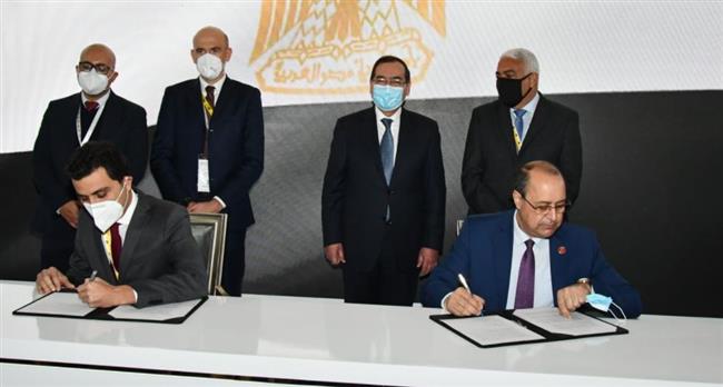 مذكرات تفاهم مع عدد من شركات البترول والطاقة الأجنبية