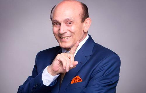 محمد صبحي لمتابعيه: «كن ذكي وﻋﻮِّﺩ ﻧﻔﺴﻚ ﻋﻠﻰ ﺍﻟﺘﺠﺎﻫﻞ»