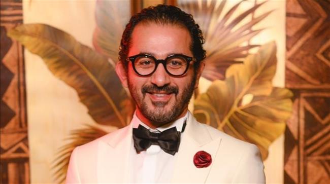 أحمد حلمى يقدم شخصيتين فى فيلم العيل 