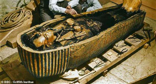 99 عاما على اكتشاف مقبرة توت عنخ آمون.. الكشف الآثري الأبرز في تاريخ مصر
