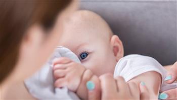   دراسة تكشف اللقاح أثناء الحمل يحمى الرضع
