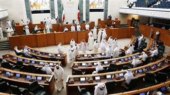   مجلس الأمة الكويتى يجدد الثقة فى وزير الخارجية ووزير الدولة لشؤون مجلس الوزراء