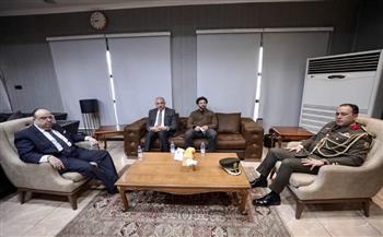    السفارة المصرية ومسئولو الهلال في استقبال بعثة الأهلي بمطار الخرطوم