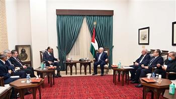  الرئيس الفلسطيني يستقبل مبعوثي الرئيس التركي