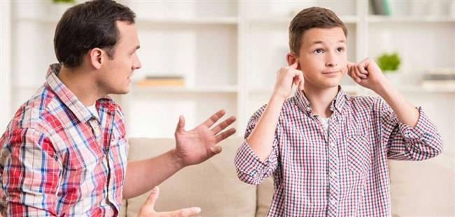 تعرف على أبرز مشاكل المراهقة وطرق التعامل معها 