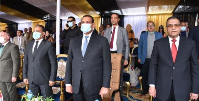 محافظ البحيرة يفتتح المهرجان الدولي الخامس عشر للخيول العربية بكوم حمادة 
