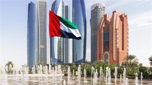صحيفة البيان: الإمارات تحقق قفزة جديدة فى قائمة الدول الأكثر أماناً