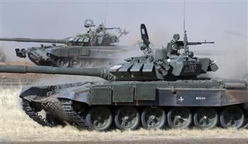   روسيا: عودة رتل دبابات بعد الانتهاء من التدريبات العسكرية