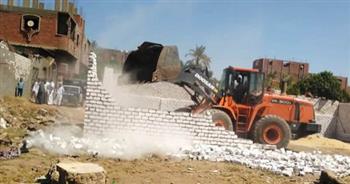   محافظة الجيزة: إزالة 35 حالة بناء وتعدي بالوراق ومنشأة القناطر وأبو النمرس والعياط 