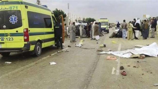 إصابة سيدة ببتر بقدميها اثر سقوطها أثناء ركوبها القطار بكفر الشيخ