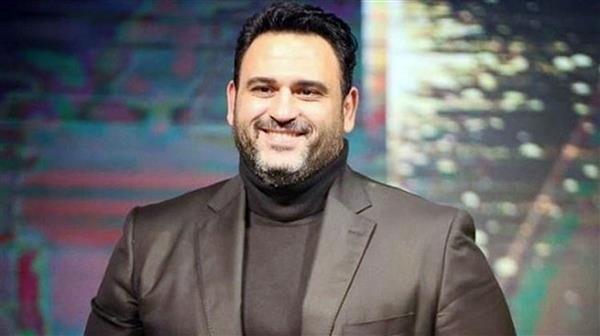 أكرم حسني يكشف عن مفاجأة له مع محمد منير ويوجه رسالة للجماهير