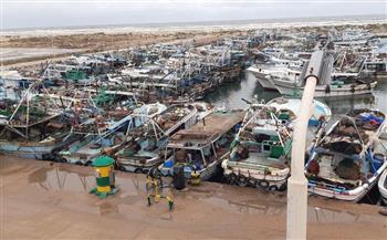   توقف حركة الملاحة البحرية وحركة الصيد بكفر الشيخ لسوء الأحوال الجوية