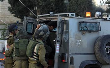   قوات الاحتلال الإسرائيلي تعتقل 3 مواطنين من قلقيلية