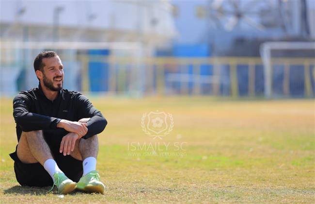 الإسماعيلى يطمئن على «فوزي» قبل المشاركة في المباريات