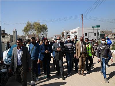 محافظ قنا: إنشاء 3 مجمعات للخدمات الزراعية بمركز فرشوط