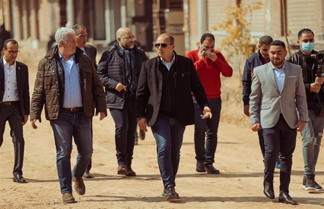 محافظ الغربية يتفقد الإنشاءات الجديدة بنادى سيتي كلوب طنطا يرافقه محمد مرجان 