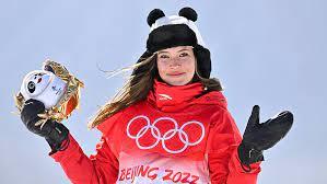   بريطانيا تتجاوز اليابان وتتوج بذهبية فرق السيدات في «الكيرلينغ» بأولمبياد بكين الشتوي