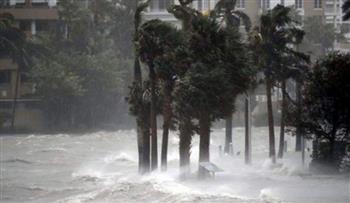   عاصفة يونيس تضرب أوروبا وتضع 4 مقاطعات في حالة الطوارئ