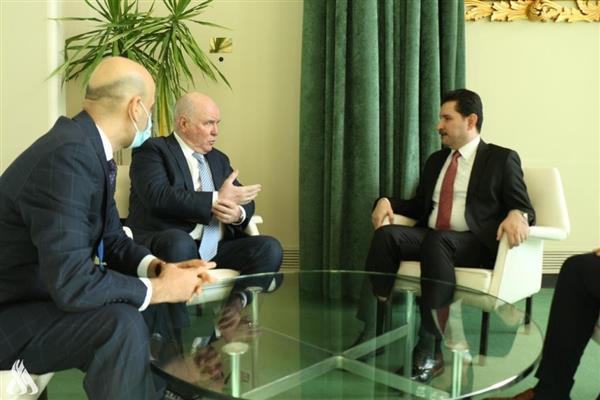 العراق يدعو روسيا إلى التهدئة والتفاوض لحل الأزمة الأوكرانية