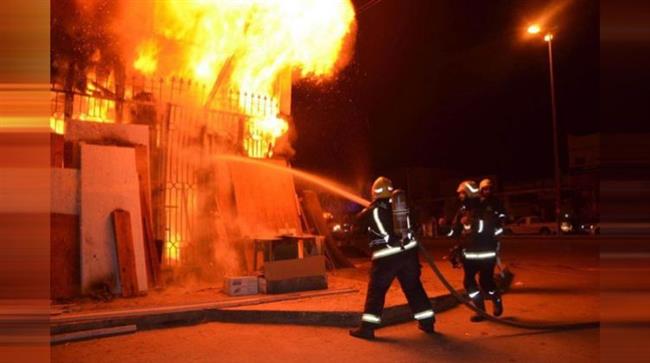 السيطرة على حريق هائل داخل مطعم شهير بشارع فيصل 
