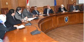 رئيس جامعة القناة: استعدادات قوية لتفعيل مبادرة «الطالب الرقمي»