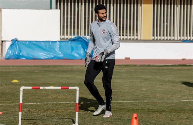 الشناوى يبدأ المشاركة فى تدريبات الأهلى الجماعية