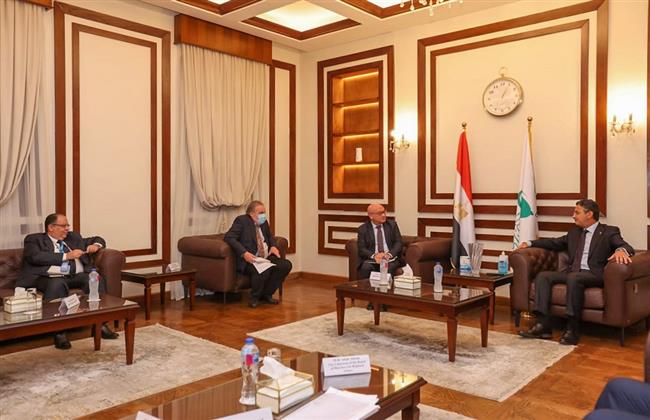 البريد يبحث التعاون المشترك مع مفوضية الأمم المتحدة لشؤون اللاجئين