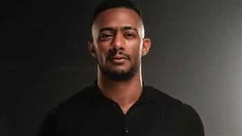 شاهد .. إستقبال حافل من الجمهور لمحمد رمضان 