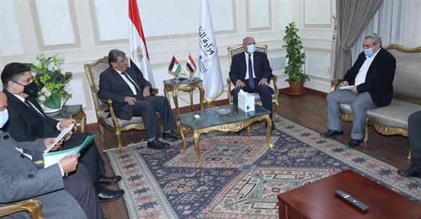 وزير النقل يبحث مع نظيره الأردني التعاون المشترك